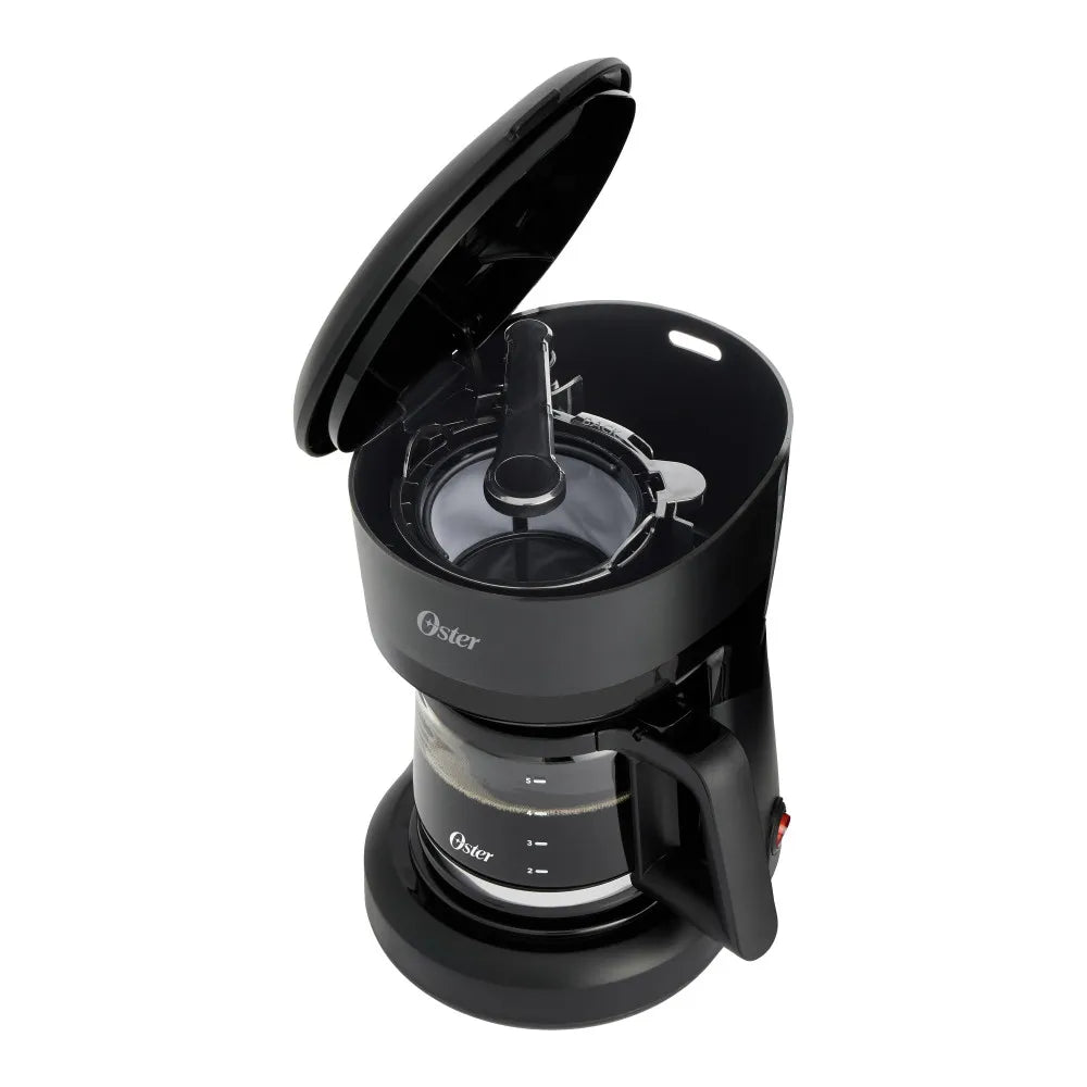 Cafetera Oster 5 Tazas con filtro reutilizable BVSTDCS51B