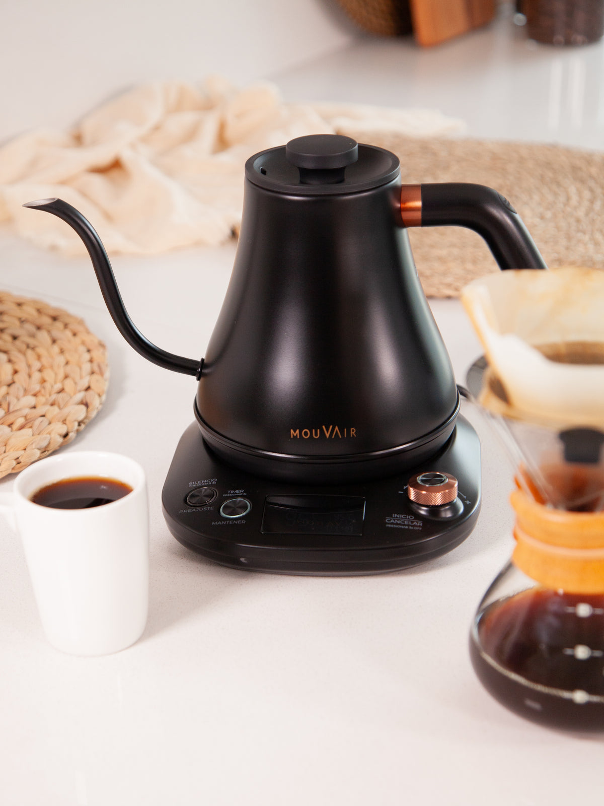 Hervidor Eléctrico Inteligente con control de temperatura Mouvair Swan